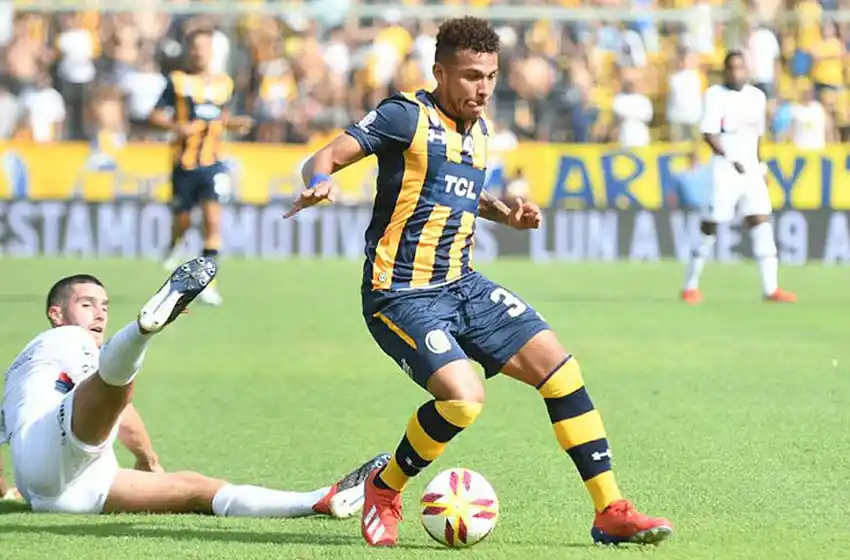 En Central aguardan una oferta formal de Junior para concretar la salida de Vergara