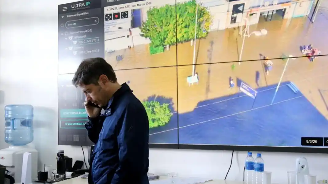 Axel Kicillof firmó un decreto para declarar la emergencia agropecuaria en 12 distritos bonaerenses afectados por las inundaciones en la provincia.