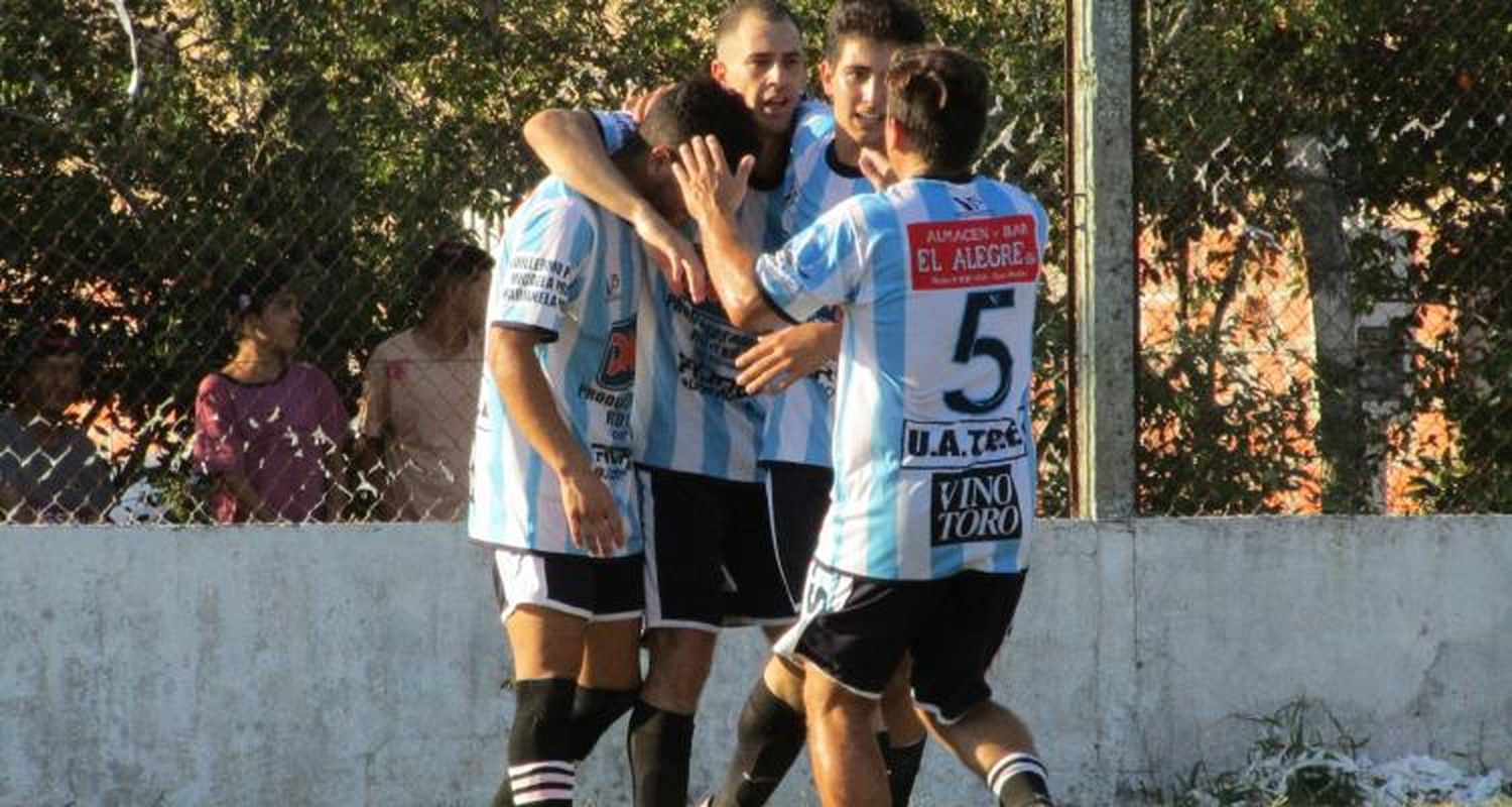 Torneo de Clubes: Las Palmeras le volvió a ganar a La Esperanza y acaricia los octavos de final