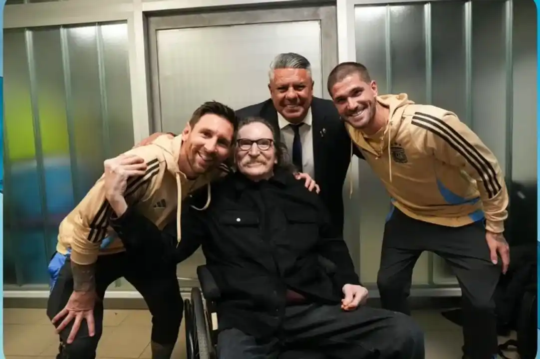 El encuentro entre Charly García, Leo Messi, Rodrigo de Paul y “Chiqui” Tapia