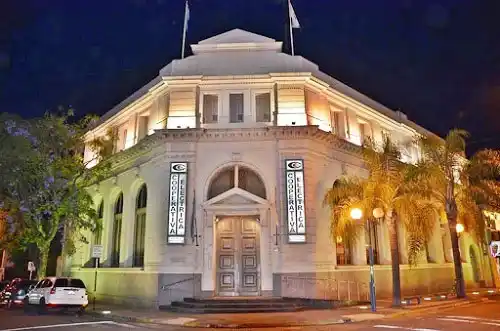 Aumento de precio de energía y reducción de subsidios