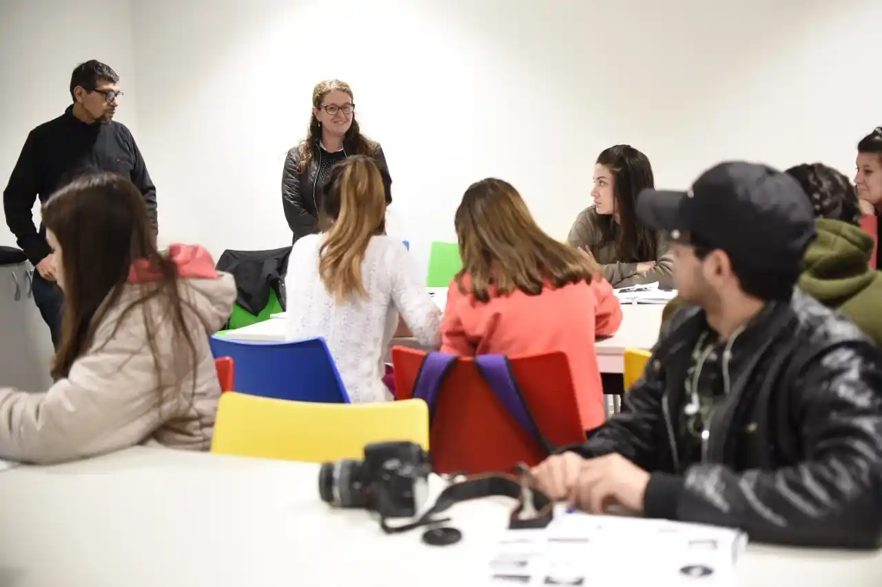 Las Escuelas de Trabajo, invitadas a la Bienal