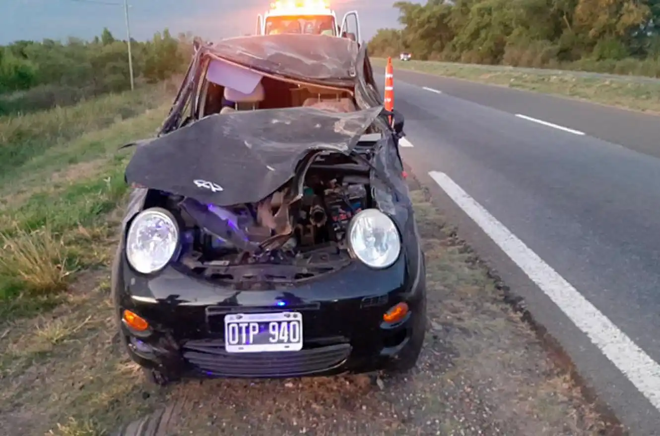 El vuelco de un auto en la Autovía 12 dejó como saldo dos mujeres hospitalizadas
