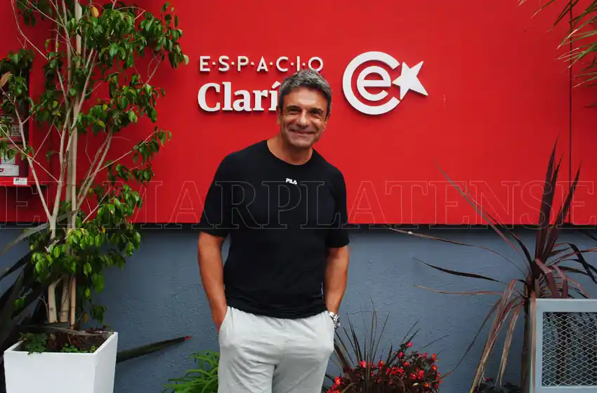 "Hay chances de que hagamos Casados con hijos en el teatro"