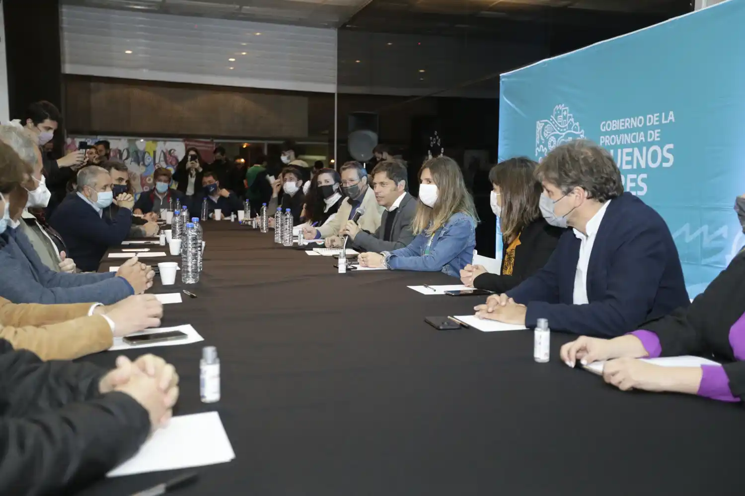 Tras los anuncios, Kicillof se reunió con empresarios marplatenses del sector turístico