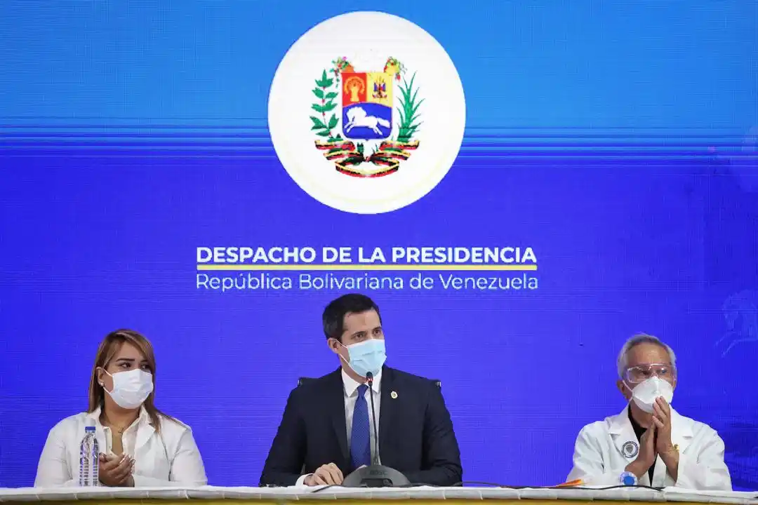 Guaidó solicita a la AN ampliar el programa “Héroes de la Salud” a otros sectores