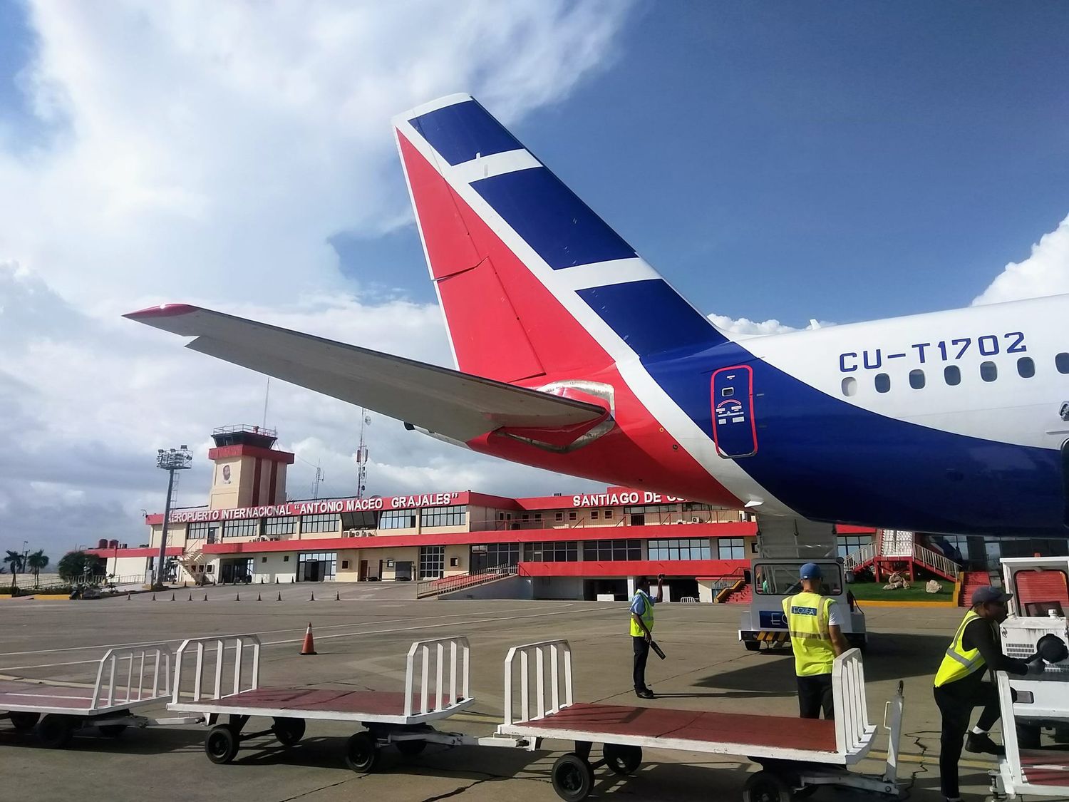 Cubana de Aviación presentó su nueva programación de vuelos nacionales