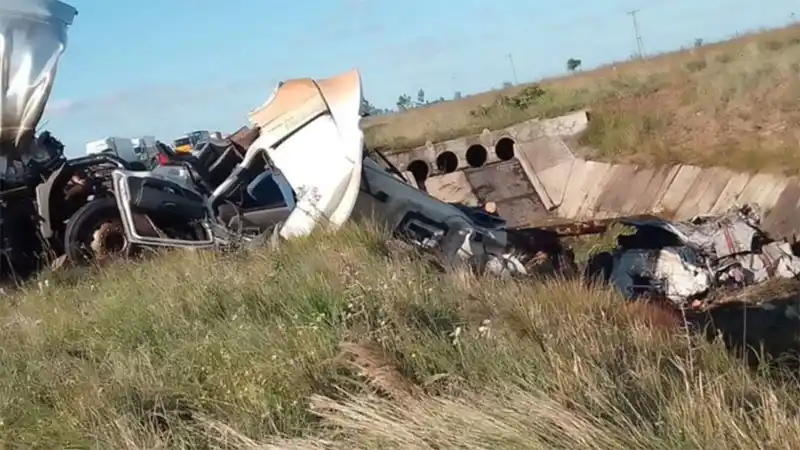 Siniestro fatal en la Ruta 14 entre dos camiones: Murieron ambos conductores