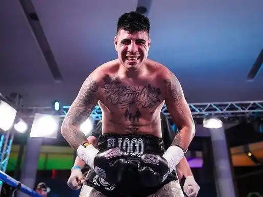 A las 18:30 se realiza el pesaje para el combate del "Loco" Díaz ante Chamorro.IG:omarellocodiaz