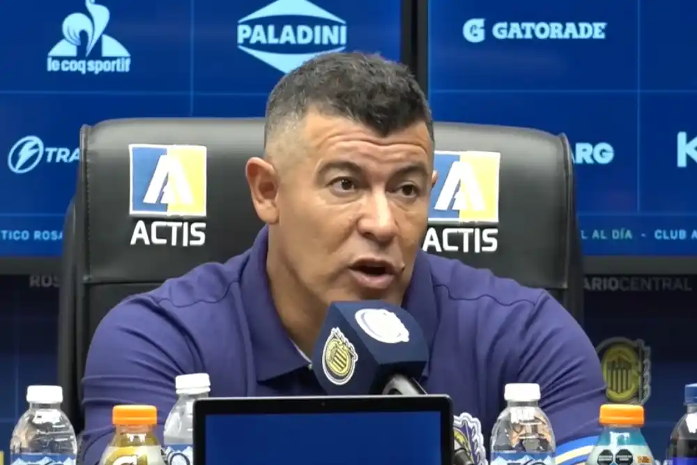 Almirón, tras el empate de Central en el debut de Libertadores: "Tenemos que recuperar esos puntos que no pudimos ganar"