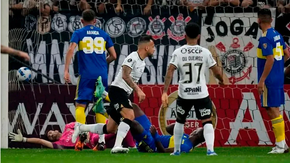 Otro traspié del Boca de Battaglia: Jugó mal y cayó 2 a 0 ante Corinthians