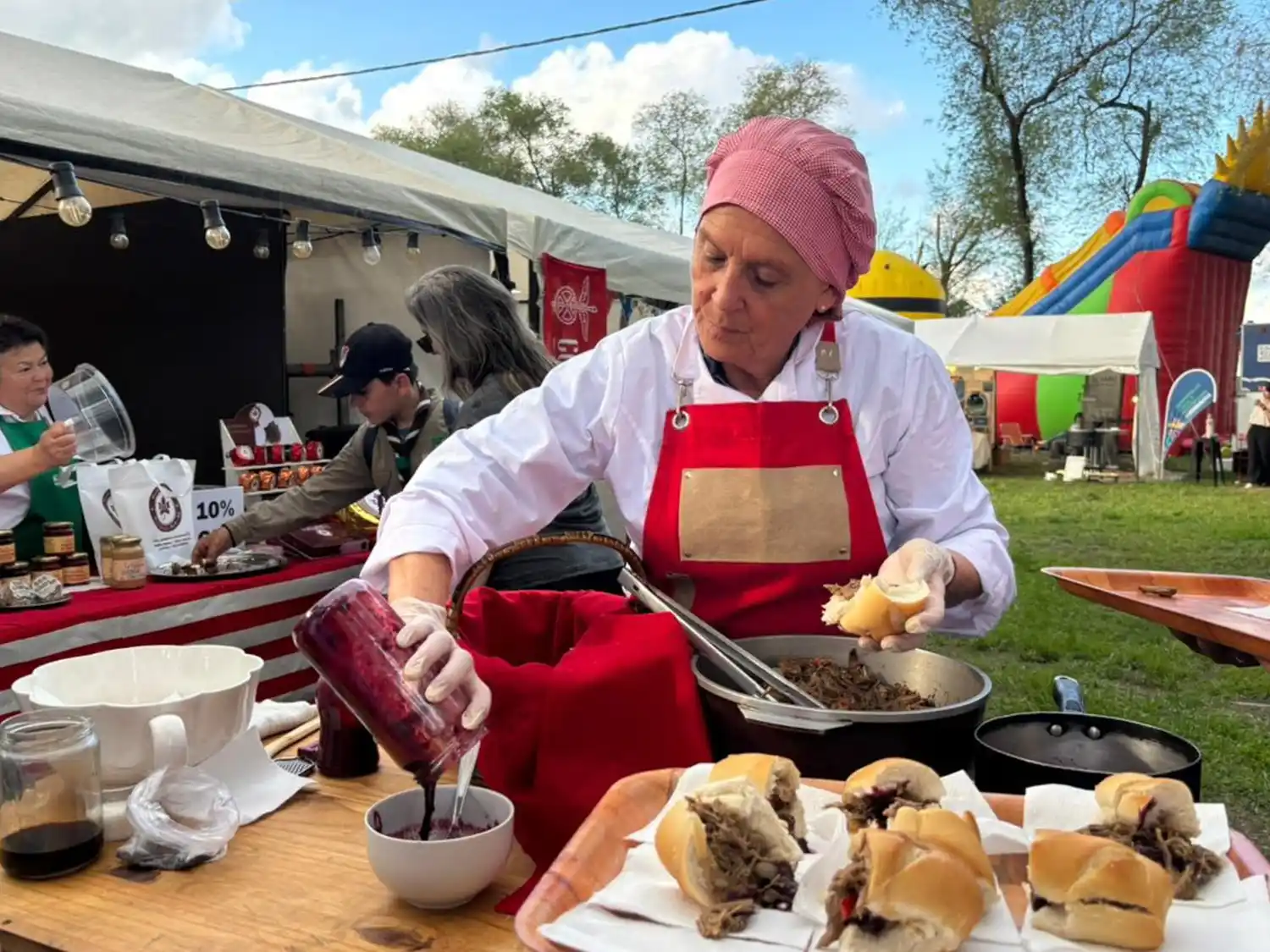 La chef María Alicia Monteavaro –y su producción- se llevaron la atención del público