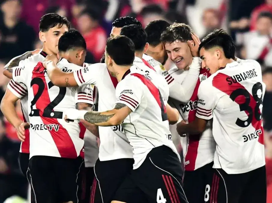River la ganó 3 a 1 al campeón Platense.