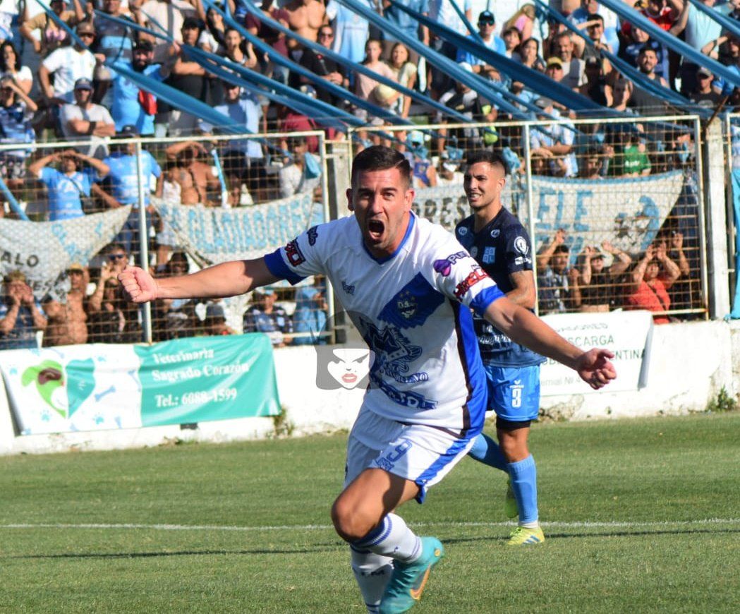 Midland ascendió de categoría al vencer a Liniers.