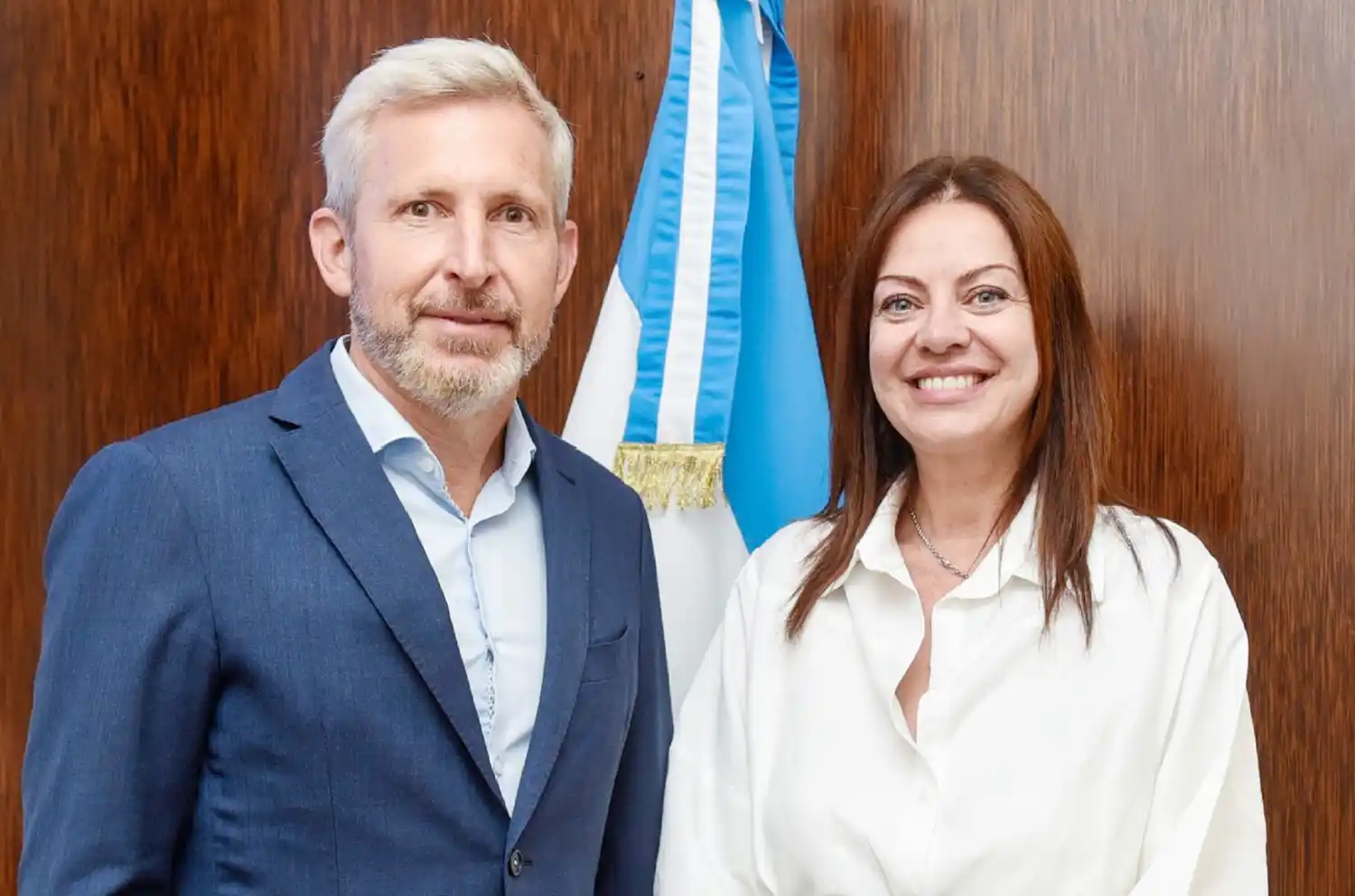 Frigerio avanza en Nación con financiamiento para viviendas y para enfrentar la crisis económica
