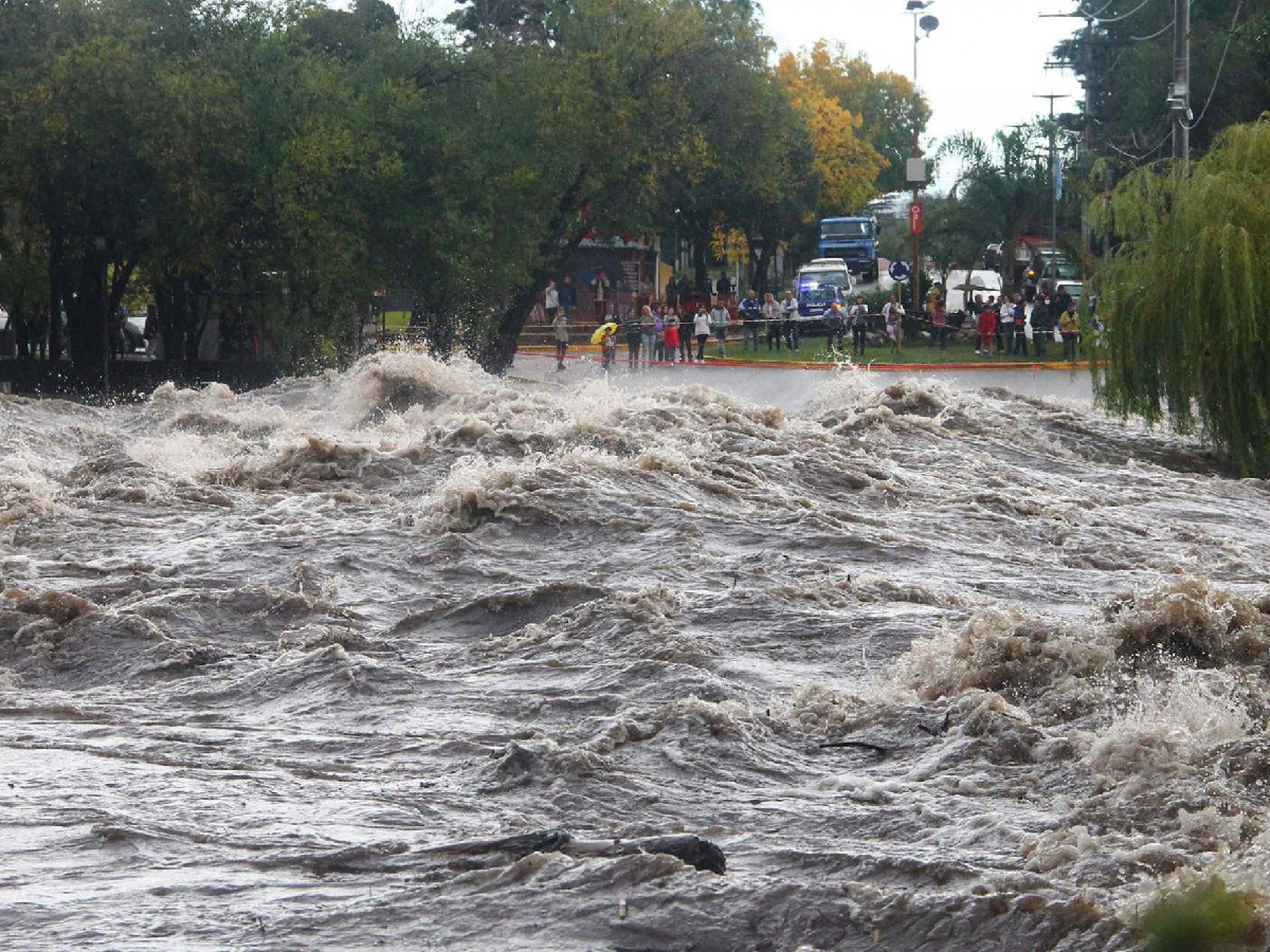 Alertan por crecidas en los ríos de Córdoba tras las lluvias