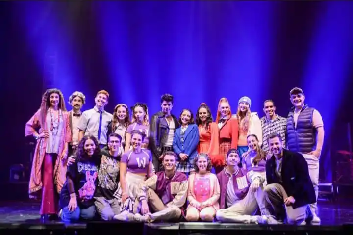 Se estrenó Heathers, el musical de calle Corrientes en el que participa el sampedrino Lázaro Balista