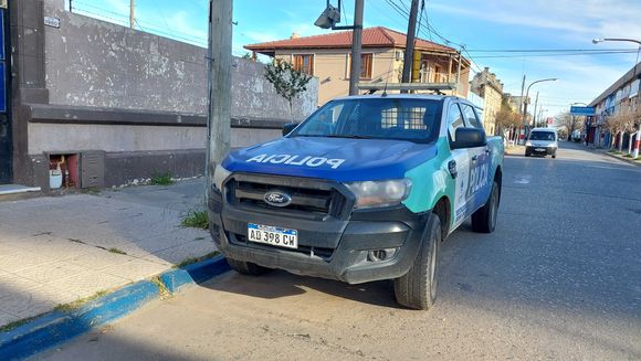Salía del supermercado, le arrebataron celular y documentos que necesita recuperar