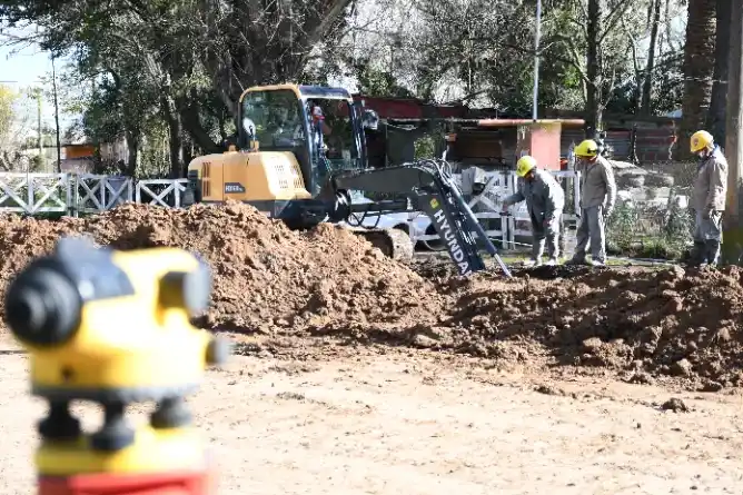 Avanza la obra de la Cloaca Máxima en Chascomús gracias al financiamiento provincial