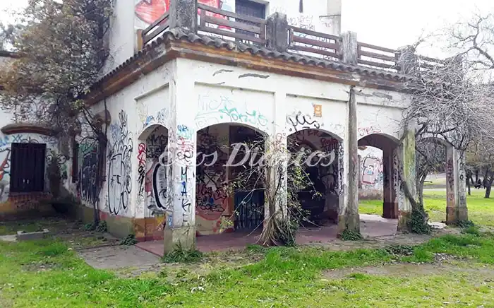 Ofende a la historia regional el abandono en la zona del museo