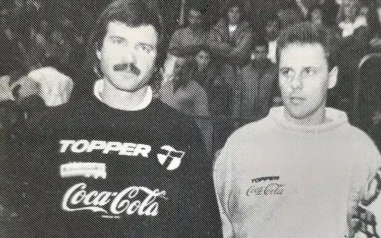 Visita de lujo en los 90. La pareja N° 1 de Argentina de pádel en Necochea Horacio Alvarez Clementi y Alejandro Lasaigues