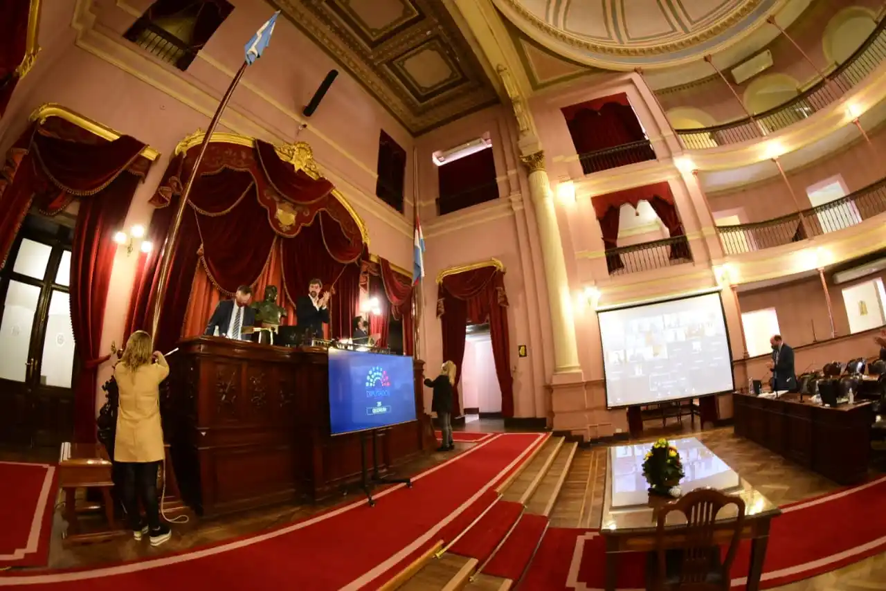 Media sanción para la ley de Teatro Independiente de Entre Ríos