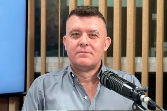 Dellasanta invitó a todos a votar: “La gente da cuenta que le están robando y tenemos que terminar con eso”