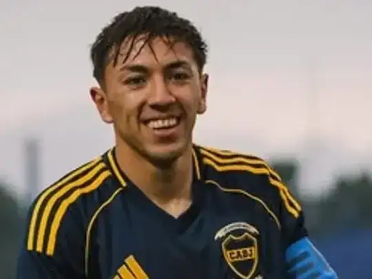 Ruiz hizo su debut en primera en el ciclo de Fernando Gago.