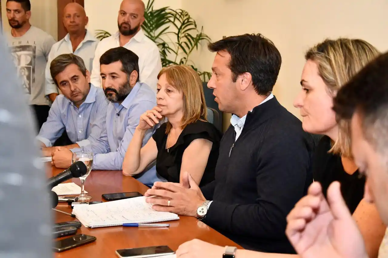 “La deuda municipal supera los 1.000 millones de pesos”