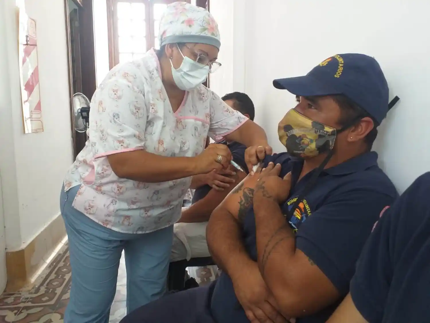 Comenzaron a vacunar a Bomberos Voluntarios