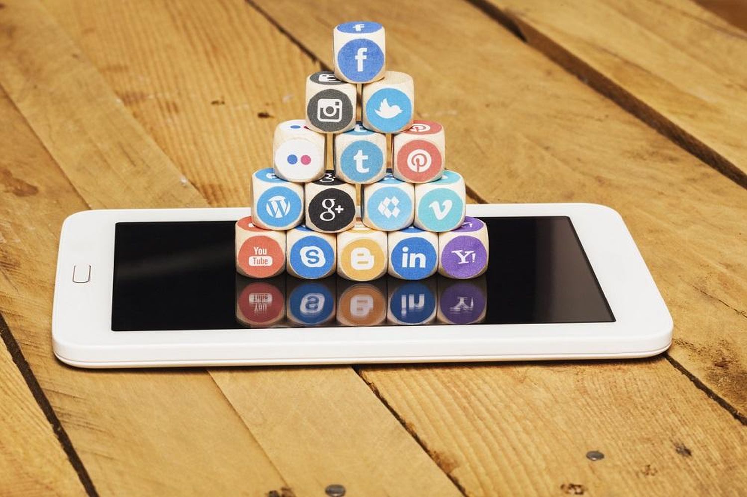 FaceApp y la necesidad de regular las redes sociales