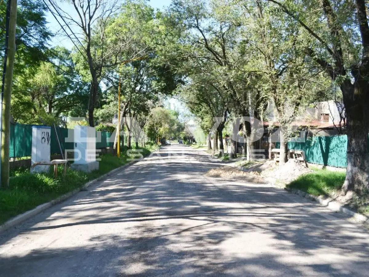 Un joven fue detenido tras ingresar a patios en El Prado