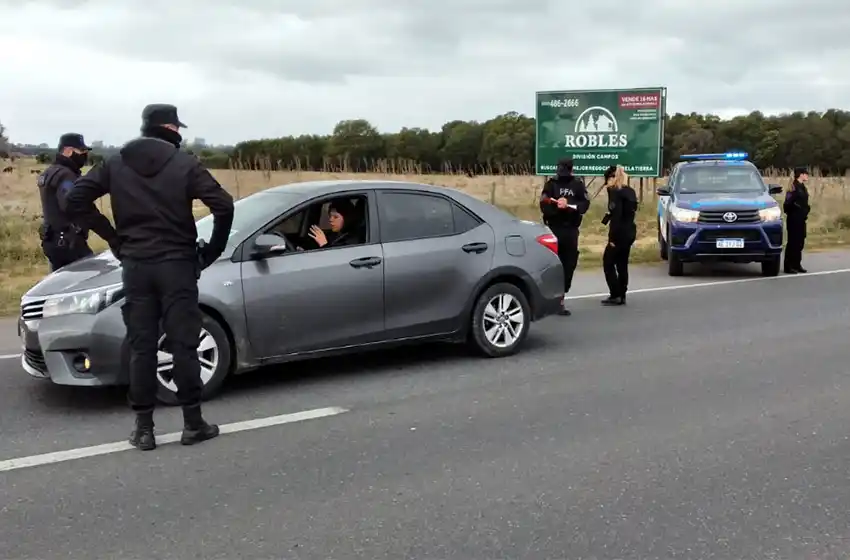 Importante operativo de la Policía Federal en el ingreso a Mar del Plata