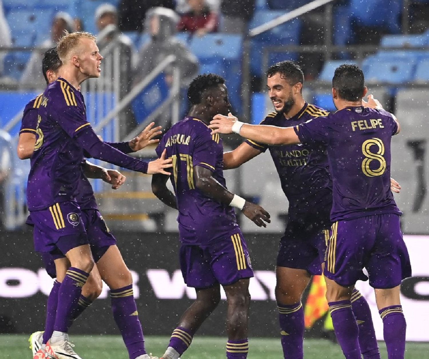 Con un gol de Martín Ojeda, Orlando City rescató un buen punto en la MLS