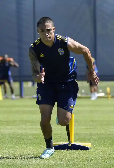 Boca se alista para su primer amistoso