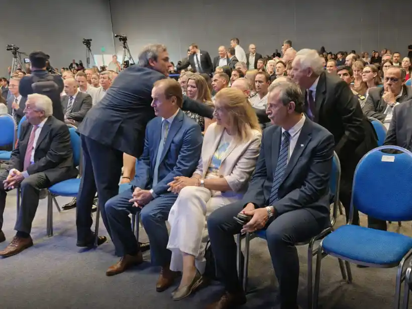 Cruce político tras la apertura de sesiones: oficialismo habló de “revolución de la eficiencia” y el PJ respondió con duras críticas