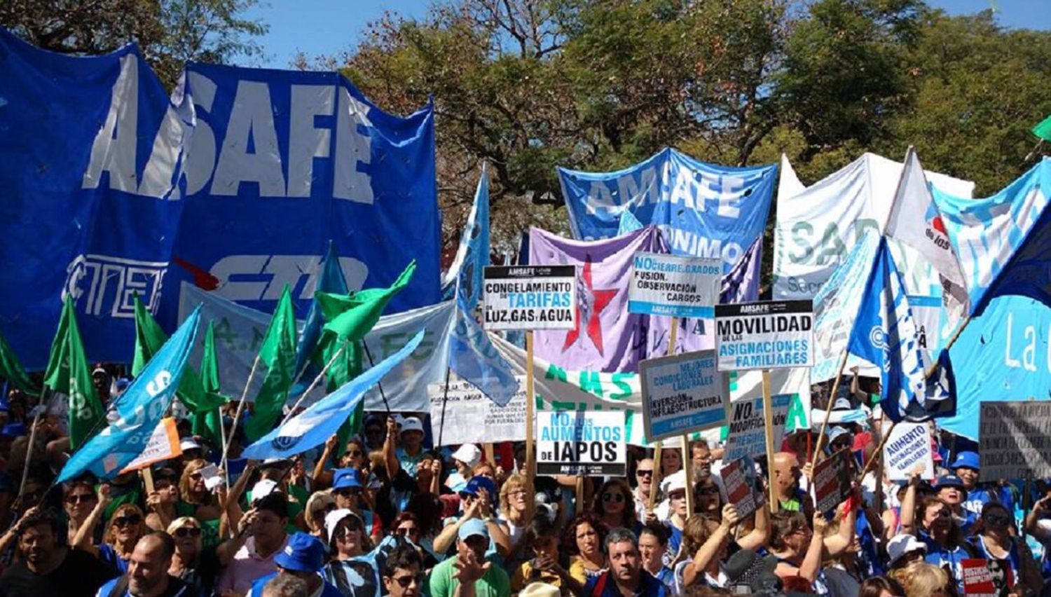 Fuerte malestar de docentes públicos tras los descuentos por Ganancias