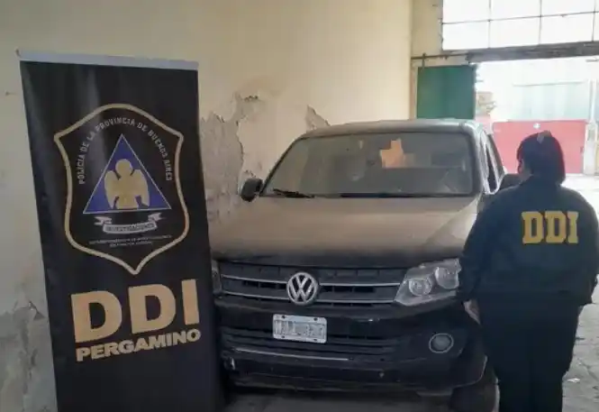 Uno de los vehículos secuestrados.