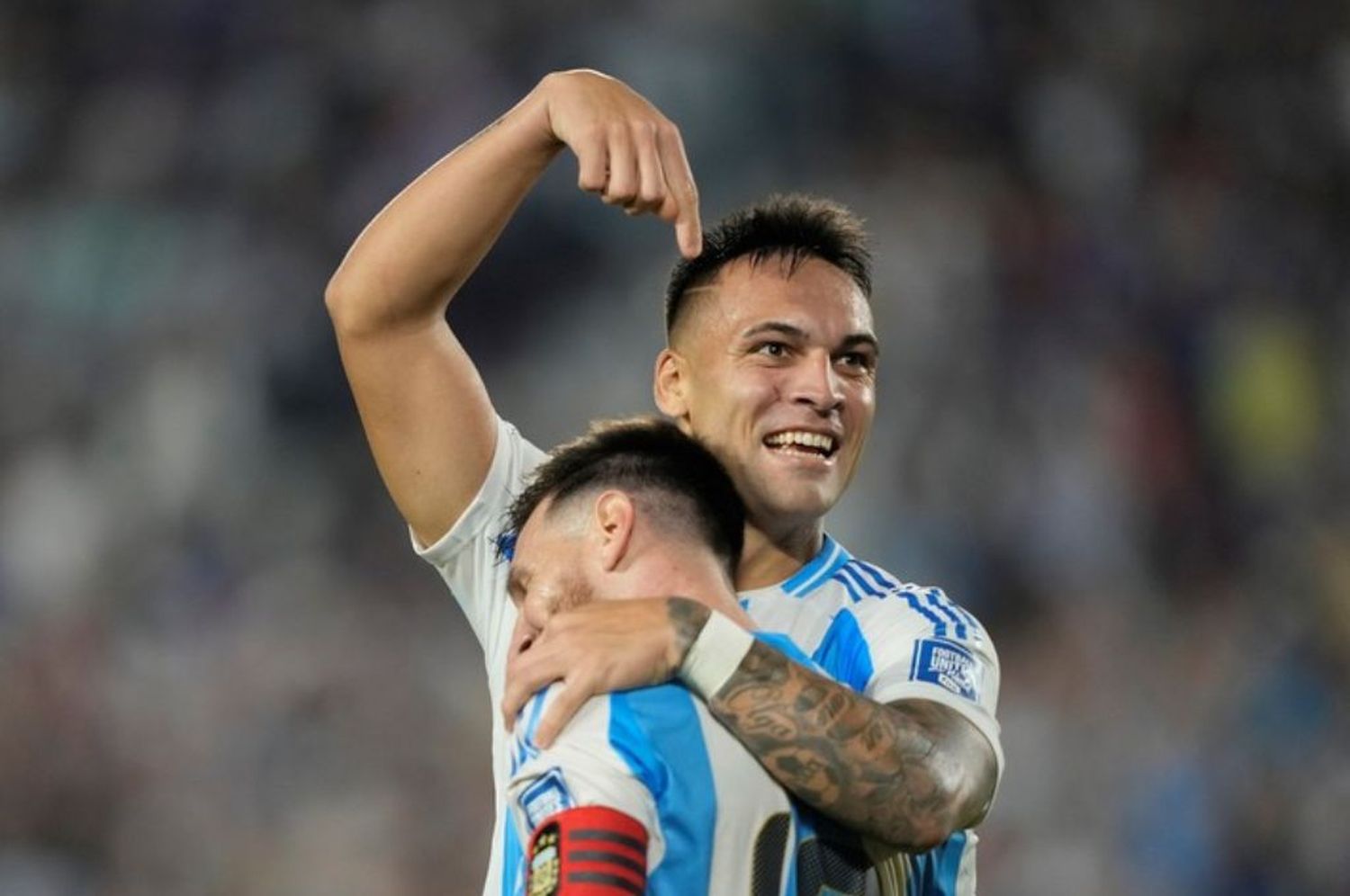 Con una actuación brillante de Messi, Argentina goleó 6 a 0 a Bolivia