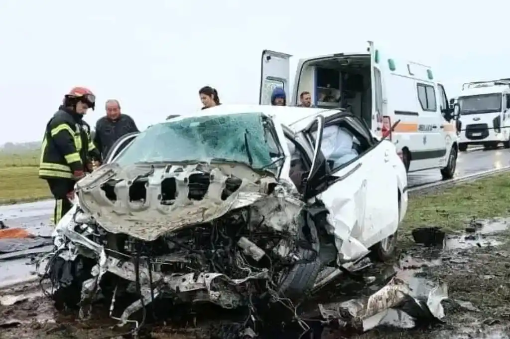 El piloto se vio involucrado en un choque frontal contra otro automóvil