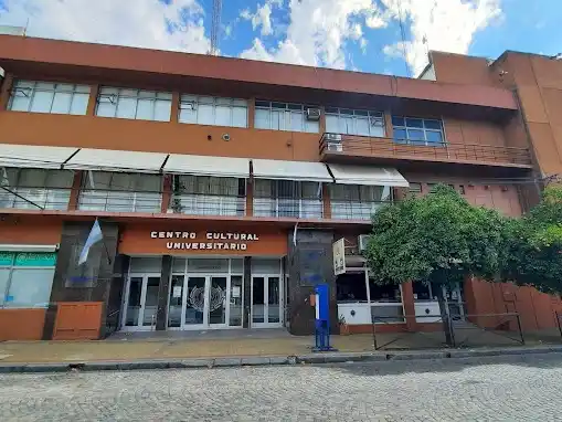 La programación incluye debates, cine, experiencias gastronómicas y espacios de encuentro con jóvenes.