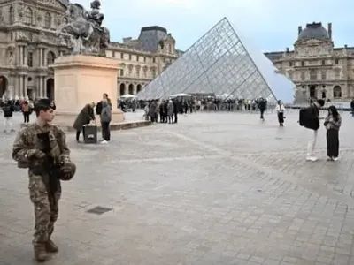 Robo millonario en el Louvre: investigan un golpe interno por las joyas valuadas en casi 100 millones de euros