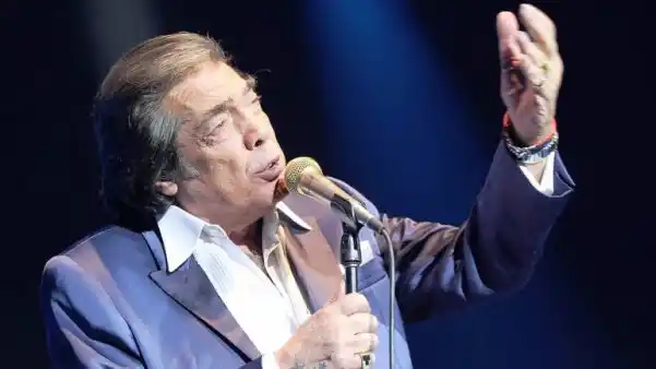 Cacho Castaña: “Yo festejo más el Día del Pirata que el de los enamorados, es más divertido”