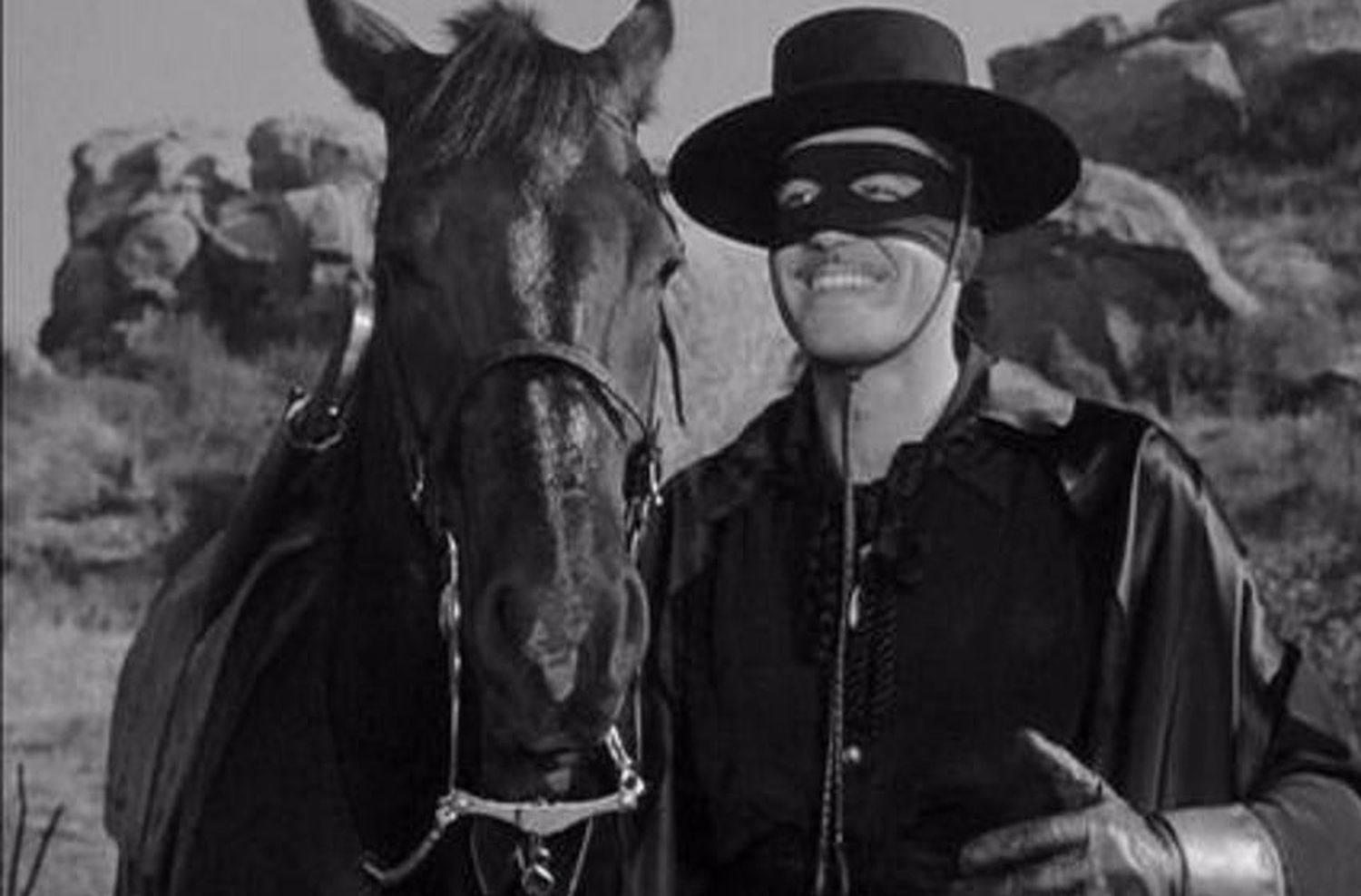 Luego de 16 años, dejarán de emitir El Zorro en la televisión
