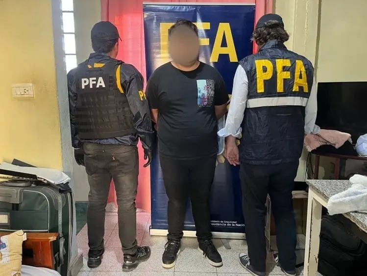 El detenido tiene 21 años
