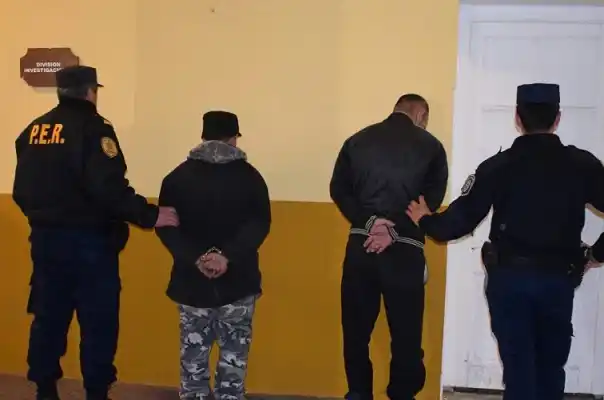 Detienen a dos hombres en Urdinarrain por un robo