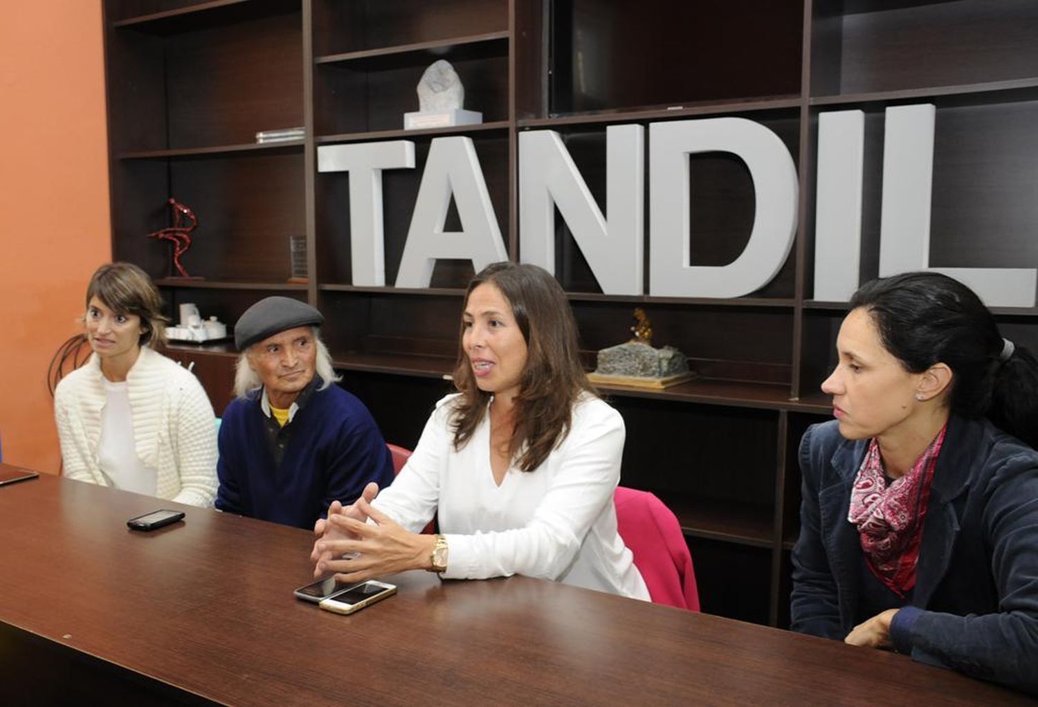 Brindarán una charla sobre  créditos y préstamos a adultos  mayores 
