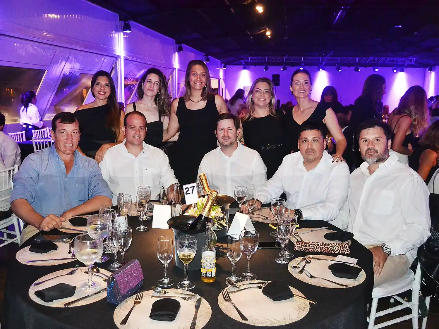 Gran cena solidaria a beneficio de la Escuela “Lucecitas”