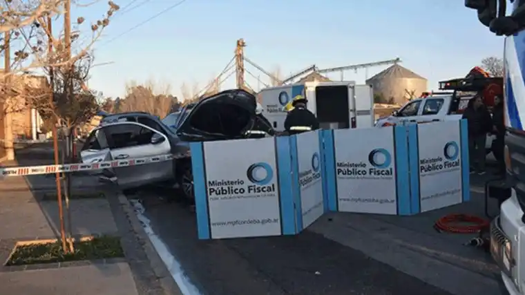 Un camión chocó contra un auto y murió un hombre (Foto: Villa María Vivo)