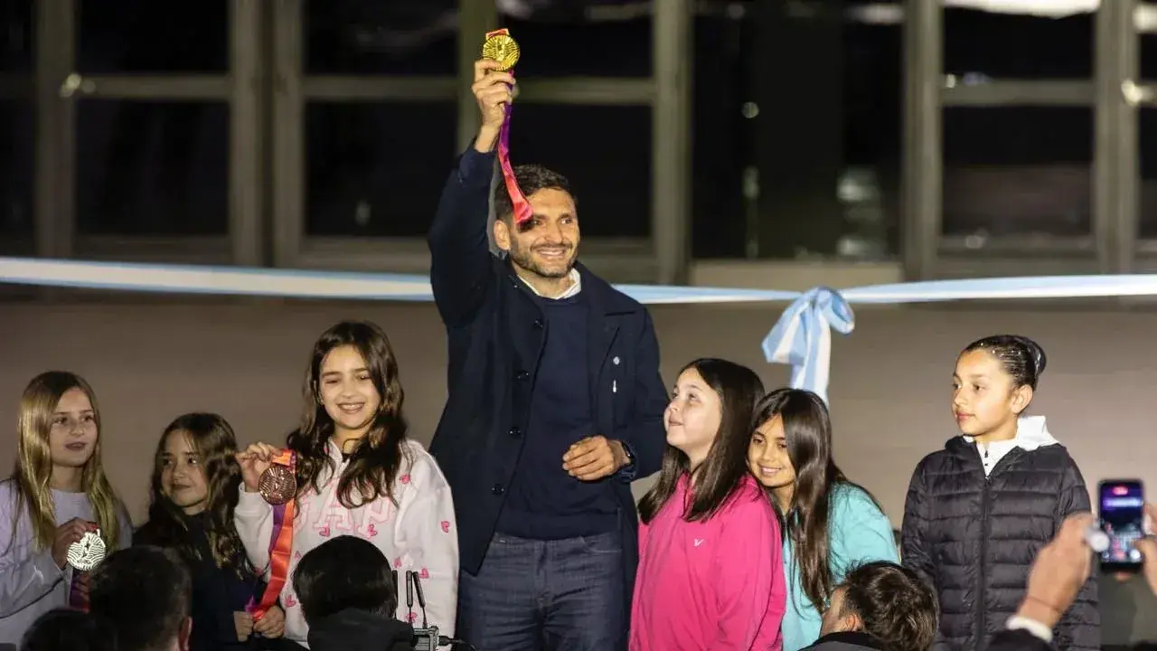Pullaro inauguró el Invencible Arena y destacó el nuevo rumbo de Rosario y Santa Fe